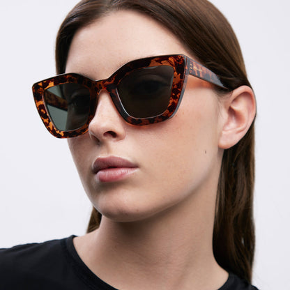 Azalee Tigris Olive